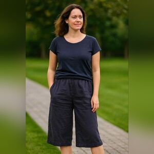 The GROUP Babaton Cropped Linen